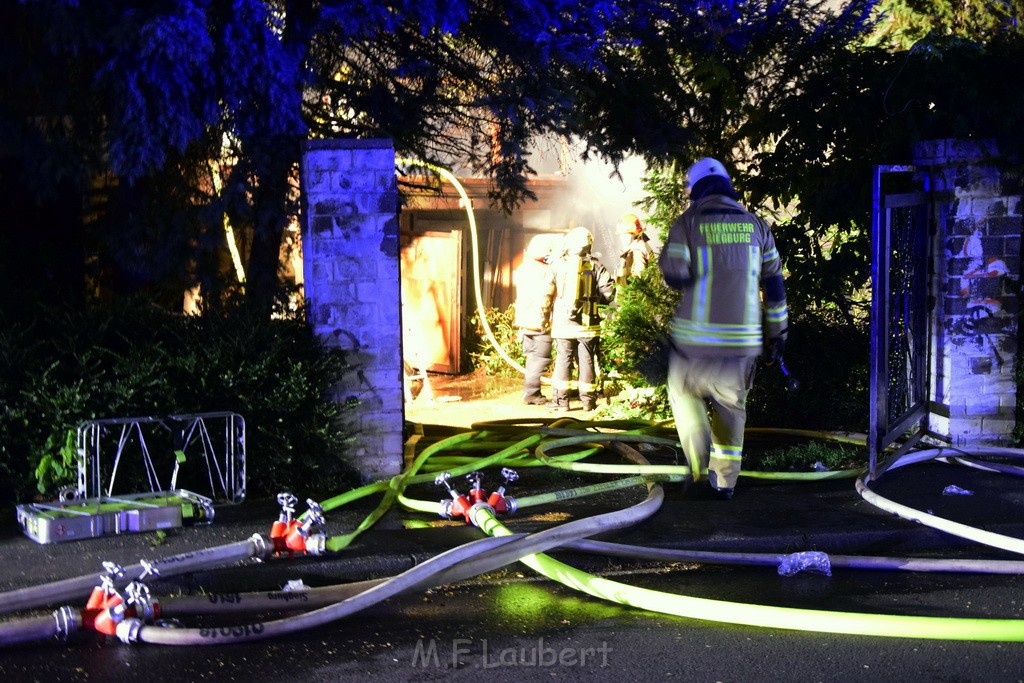 Grossfeuer Einfamilienhaus Siegburg Muehlengrabenstr P0092.JPG - Miklos Laubert